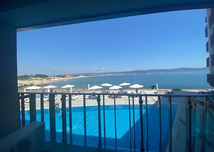 Paradiso 'в' 201 One Bedroom Apartment *