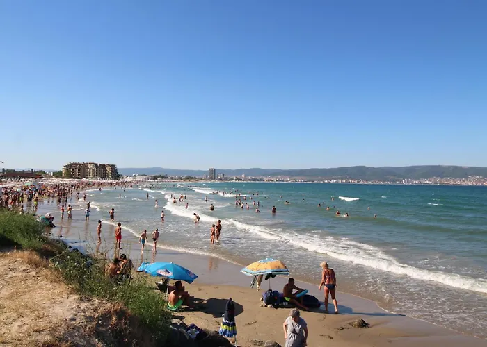 Paradiso 'в' 201 One Bedroom * Nessebar