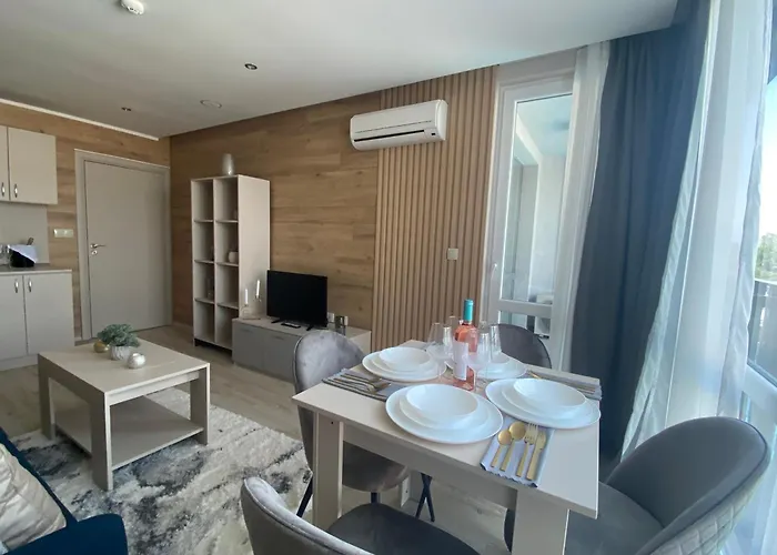 Paradiso 'в' 201 One Bedroom Apartment Nessebar