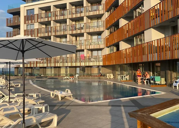 Paradiso 'в' 201 One Bedroom Apartment