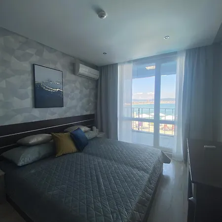 Апартаменты Paradiso 'в' 201 One Bedroom *