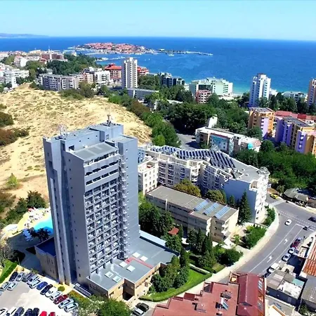 Paradiso 'в' 201 One Bedroom Несебр