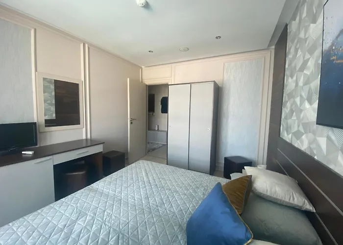 Апартаменты Paradiso 'в' 201 One Bedroom