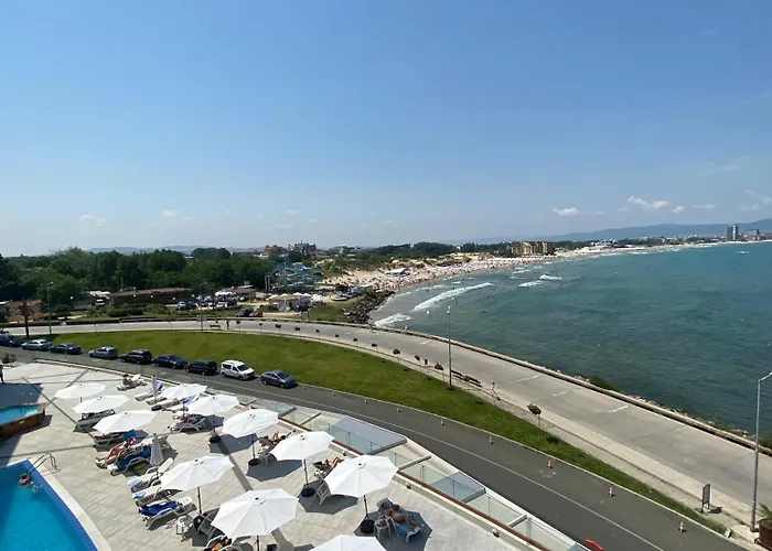 Paradiso 'в' 201 One Bedroom Апартаменты Несебр